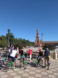tour en bicis.jpg